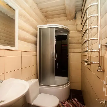 Hotel янтри